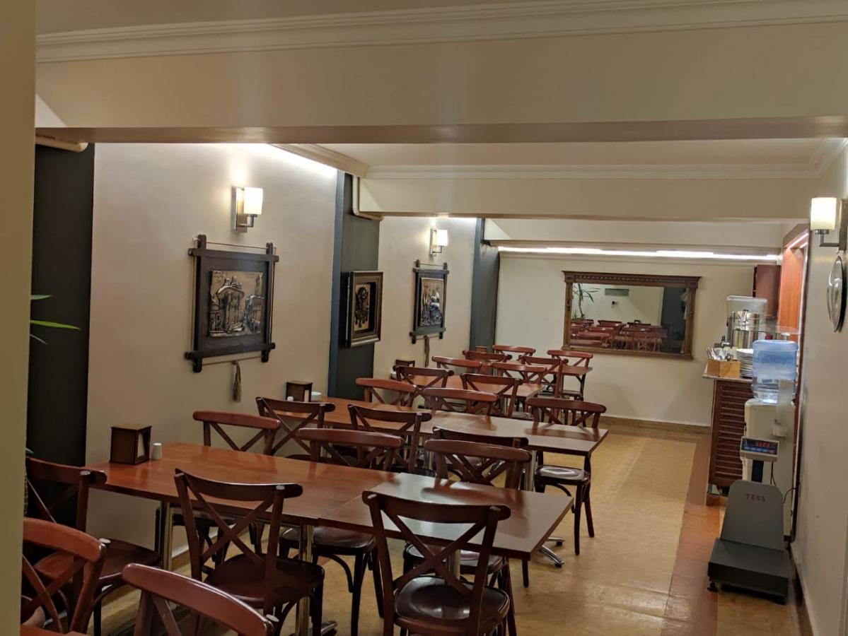 Hotel Nayla Istanbul Bagian luar foto